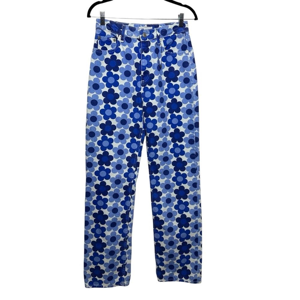 Zara high-waisted, straight-leg jeans featuring a blue floral pattern US size 4